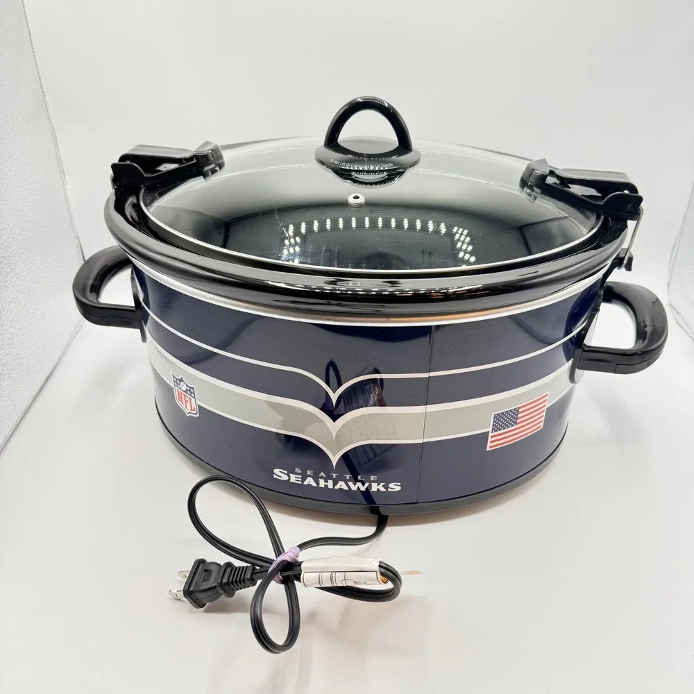 OFFICIAL NFL SEATTLE SEAHAWKS Crock-Pot 6QT Logo Tailgate Carry Slow Cooker EUC!
